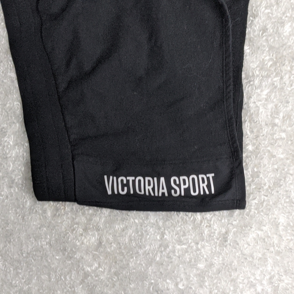 Victoria Sport Track Shorts - Picture 2 of 4